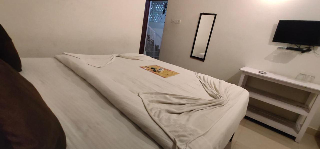 Rj14 Accommodations At Baga Beach Zewnętrze zdjęcie