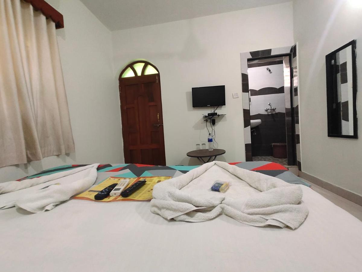 Rj14 Accommodations At Baga Beach Zewnętrze zdjęcie