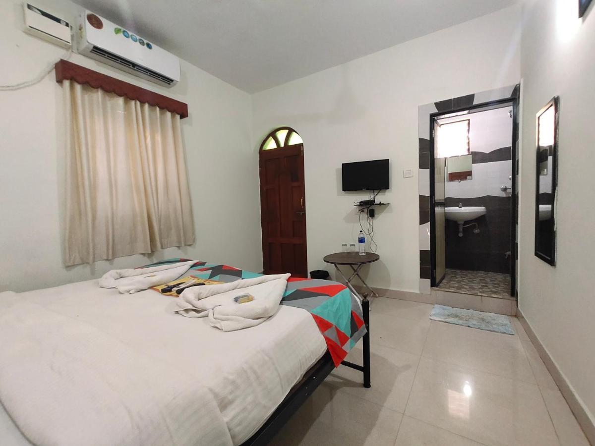 Rj14 Accommodations At Baga Beach Zewnętrze zdjęcie