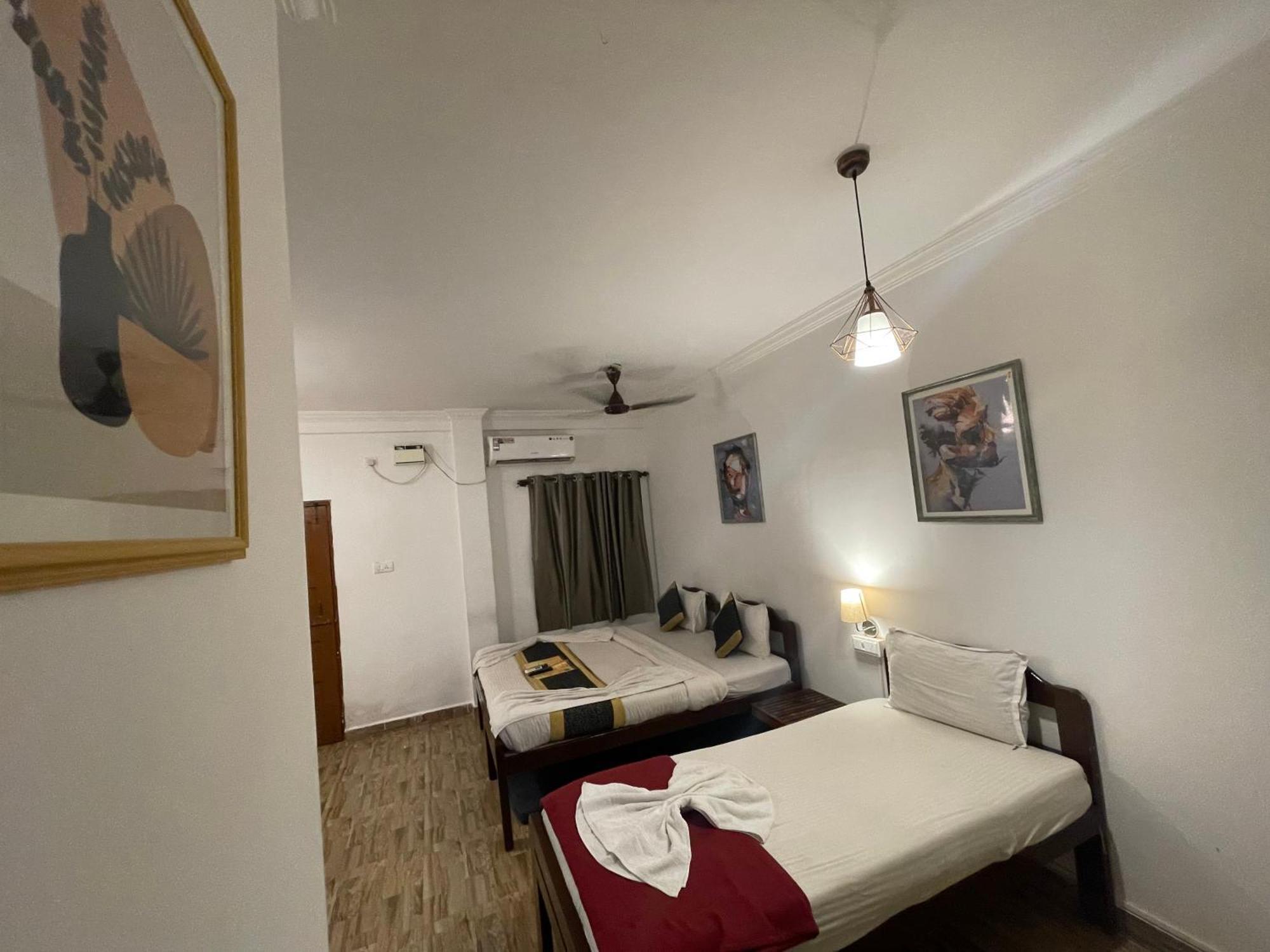 Rj14 Accommodations At Baga Beach Zewnętrze zdjęcie