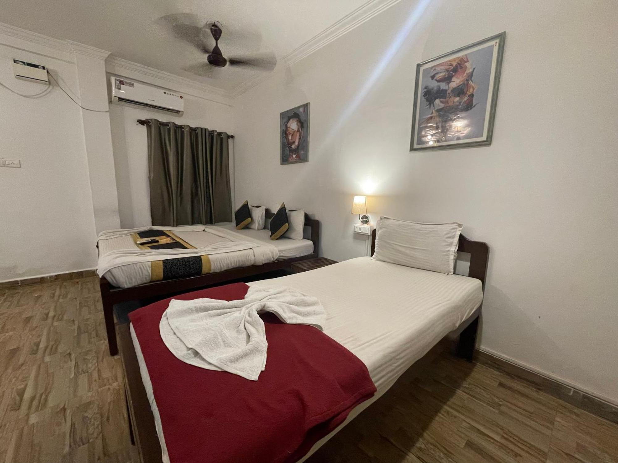 Rj14 Accommodations At Baga Beach Zewnętrze zdjęcie