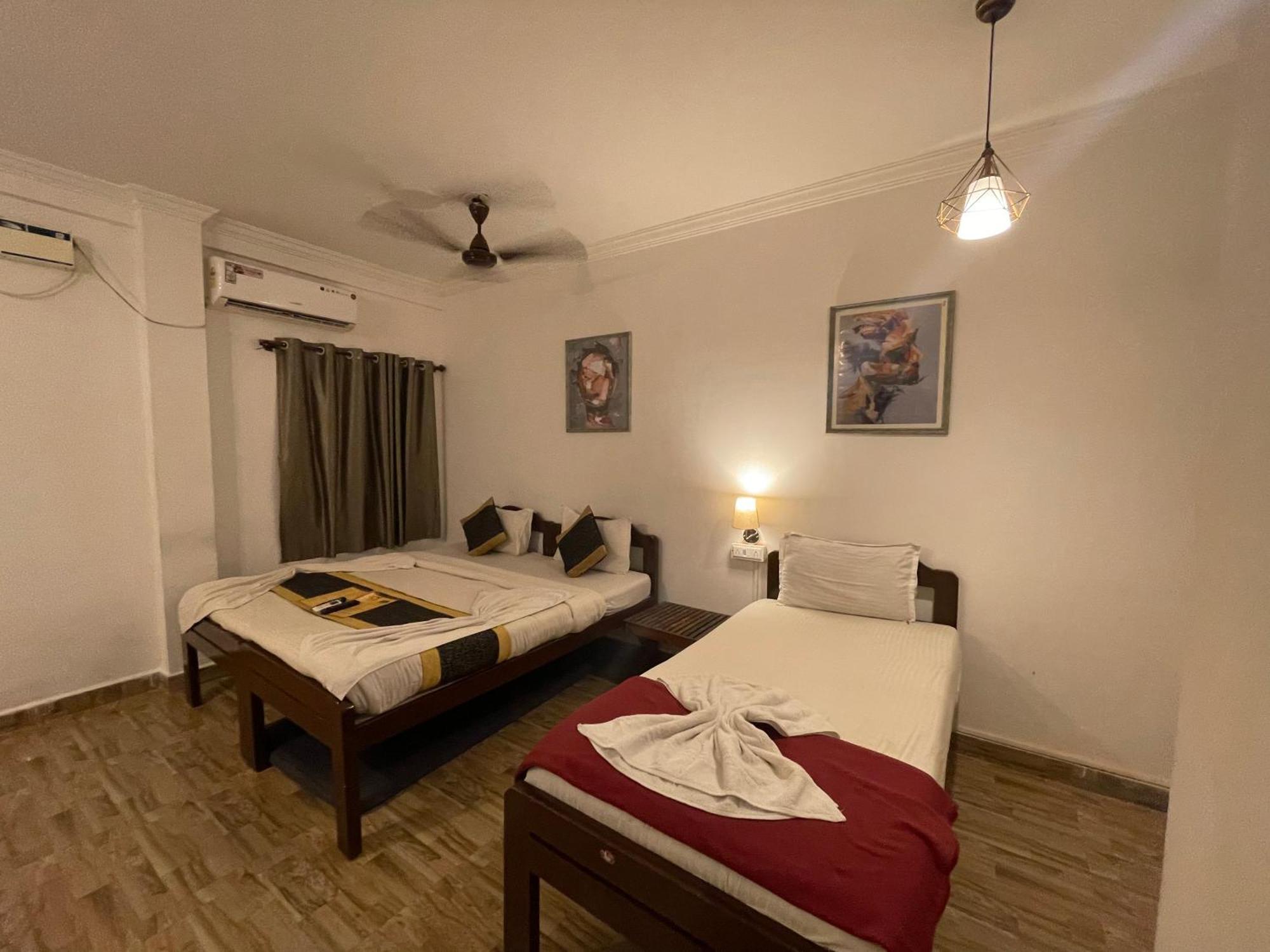 Rj14 Accommodations At Baga Beach Zewnętrze zdjęcie